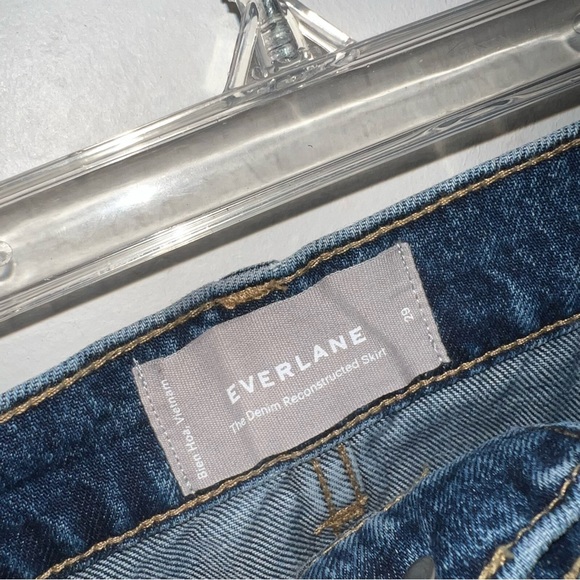 EVERLANE The Reconstructed Denim Skirt.Size 29 - Picture 4 of 4